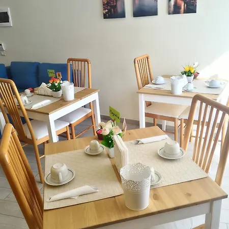 Il Giardino In Citta - Parcheggio Privato Gratuito Bed & Breakfast *