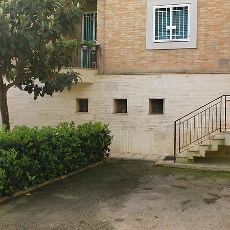Il Giardino In Citta - Parcheggio Privato Gratuito * Foggia