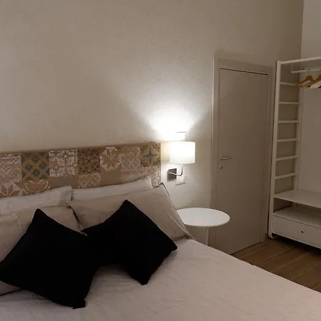 Il Giardino In Citta - Parcheggio Privato Gratuito * Foggia